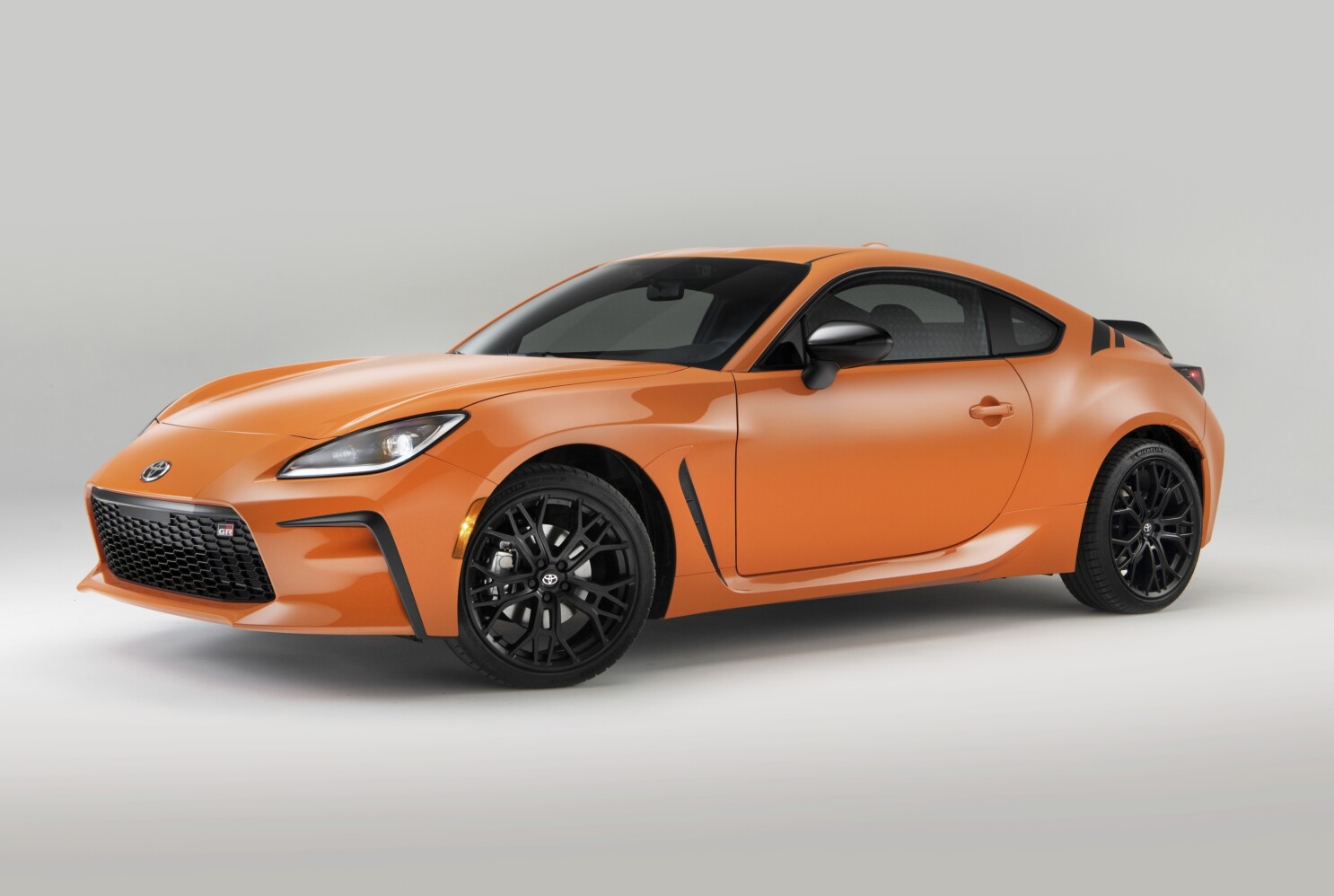 Coupe cars outlet